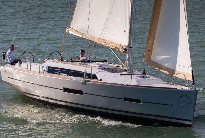 Corto Bamboo Charter Boat