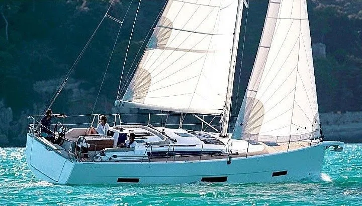 11.23m Roses Boat Hire