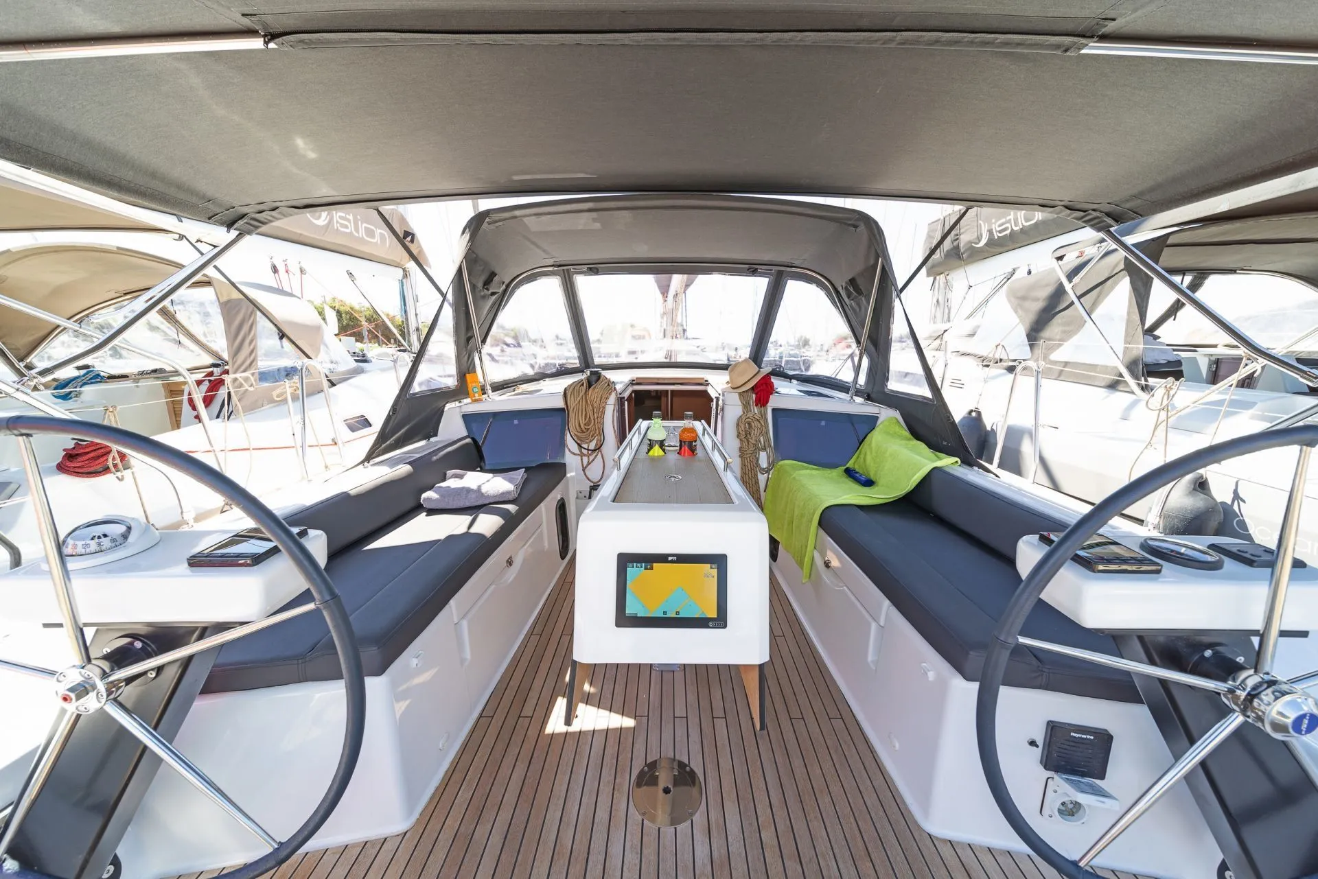 Agnes Charter Boat