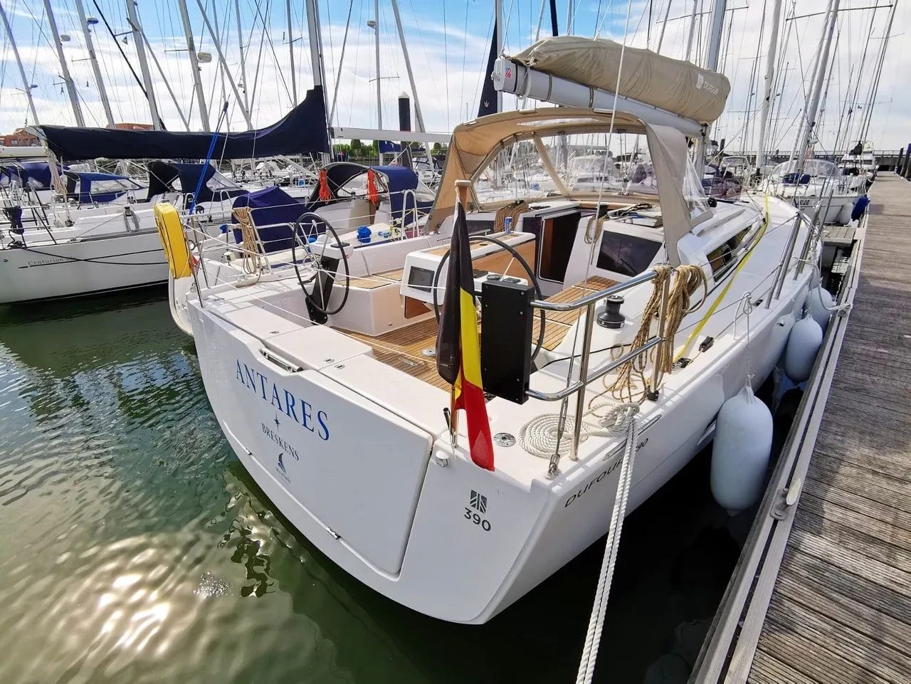 Antares Charter Boat