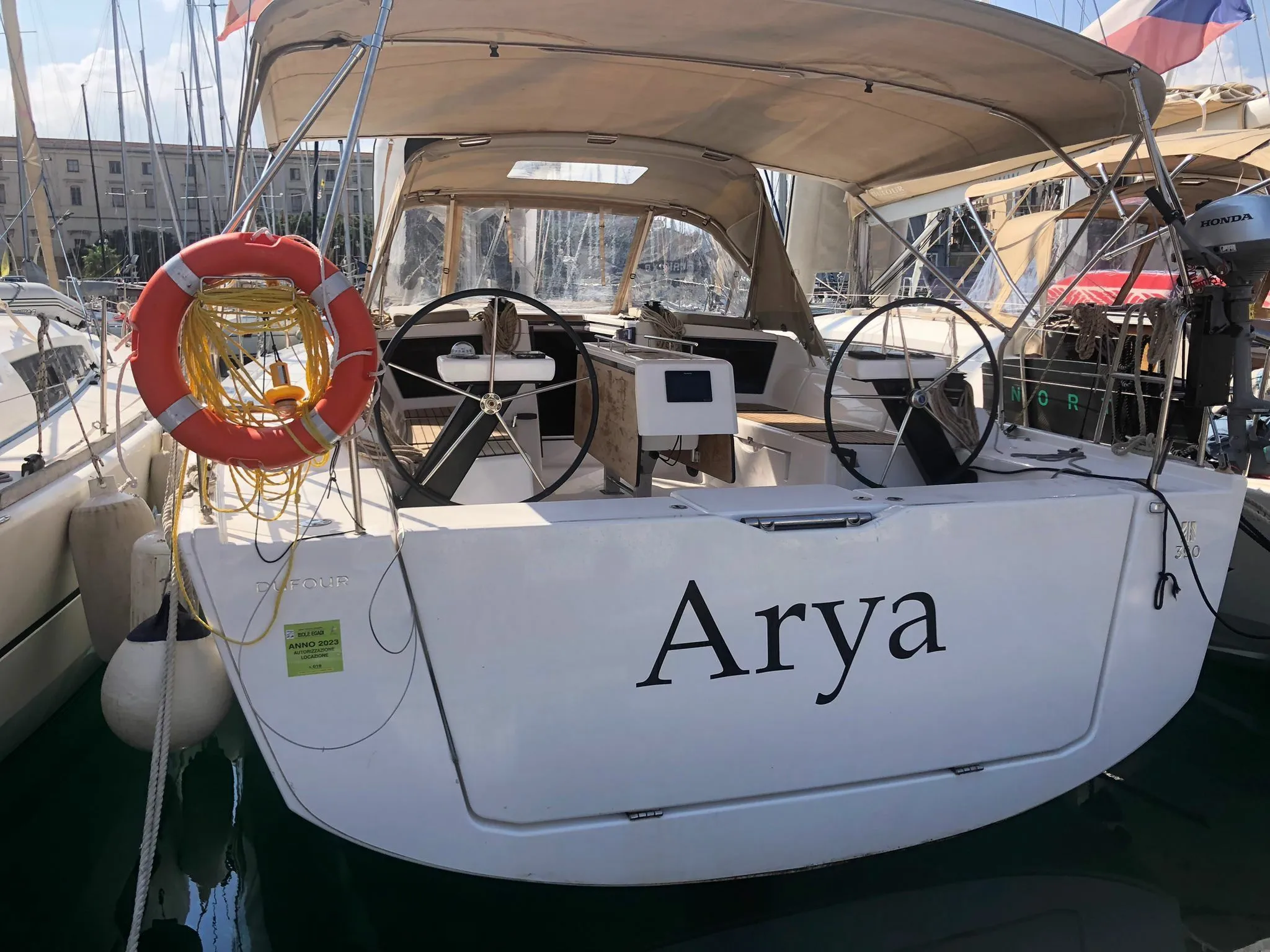 11.88m Palermo Dufour 390 Hire