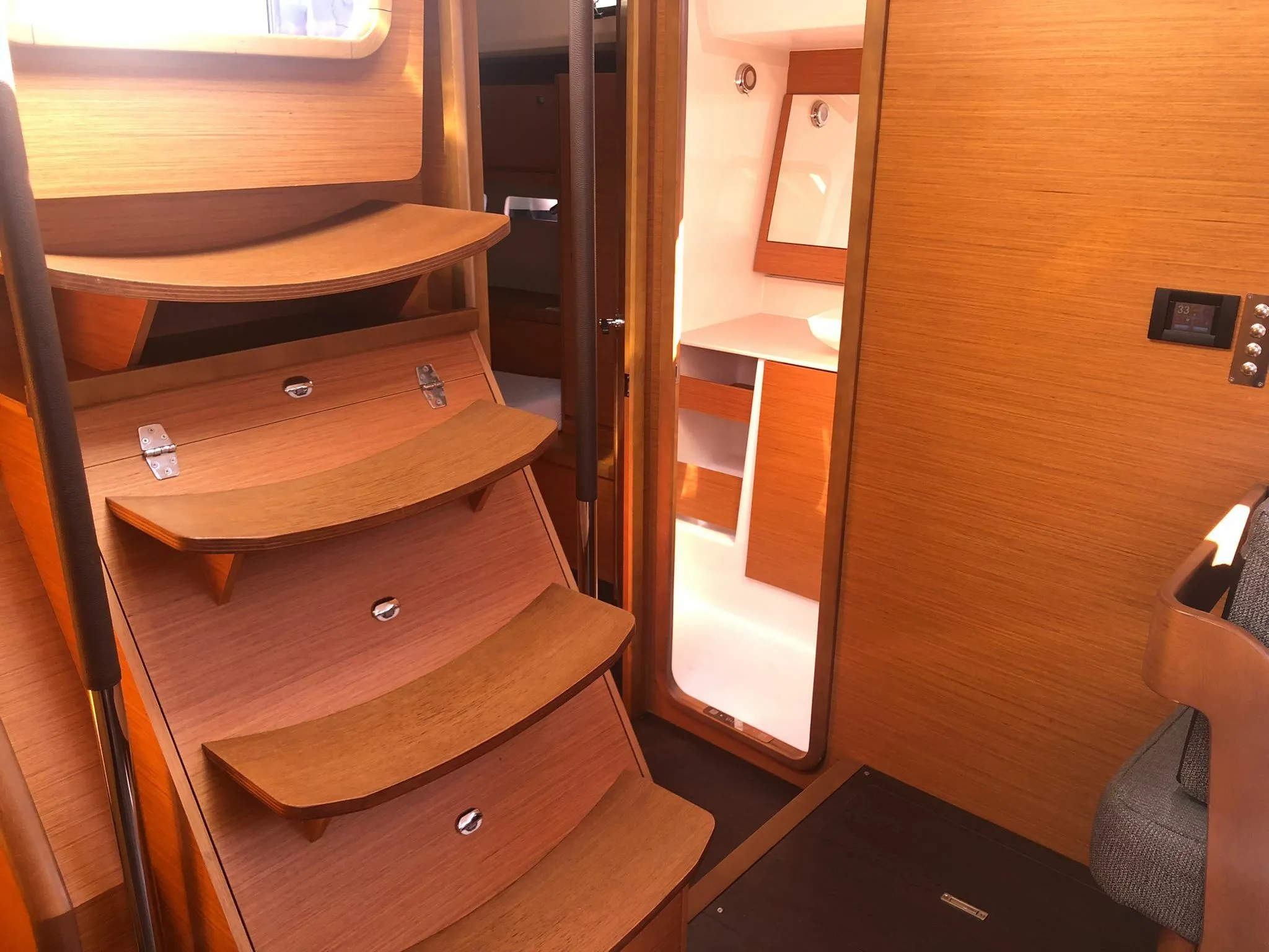 Arya Charterboot - 4