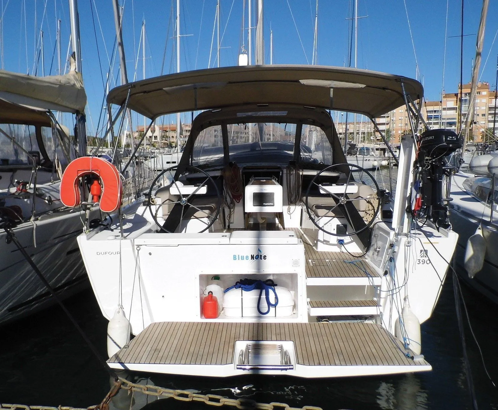 Explore Bandol on a 11.2m Dufour 390 Sailing Yacht Rental