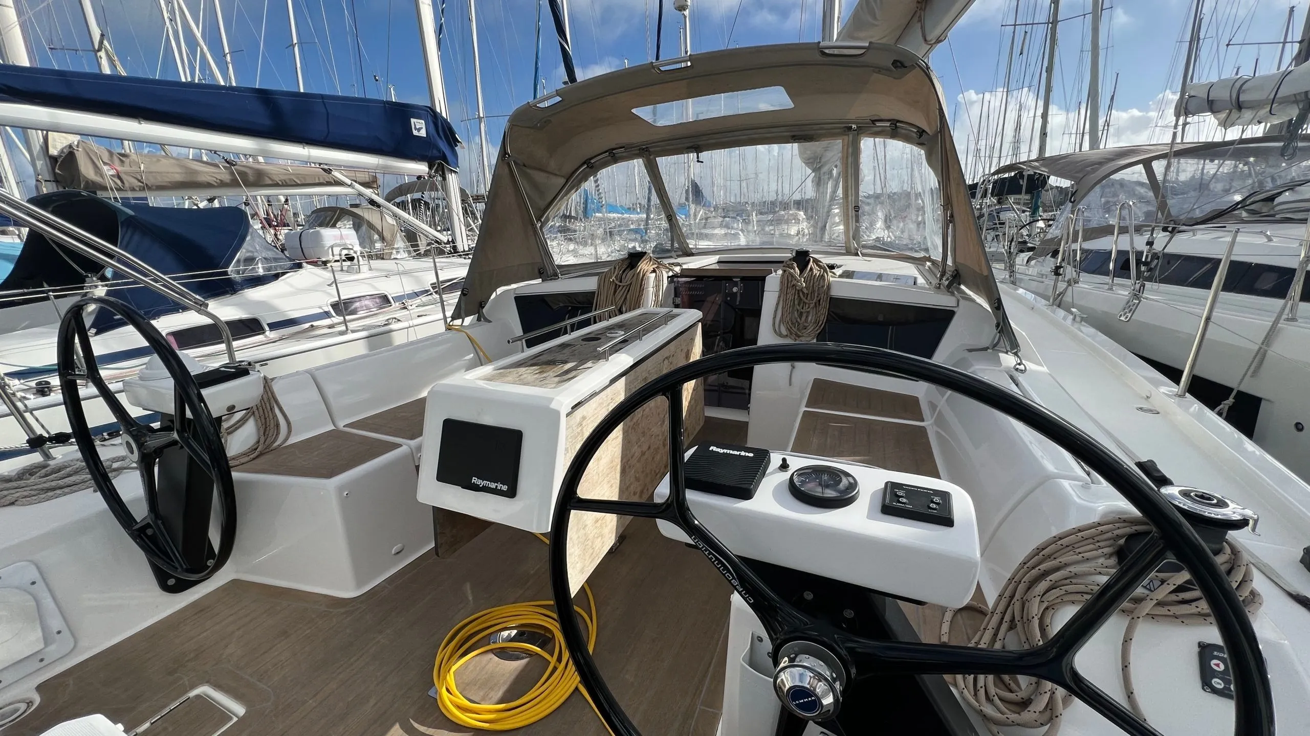 Rent a 11.94m 3 Cabin Sailing Yacht in Arzon