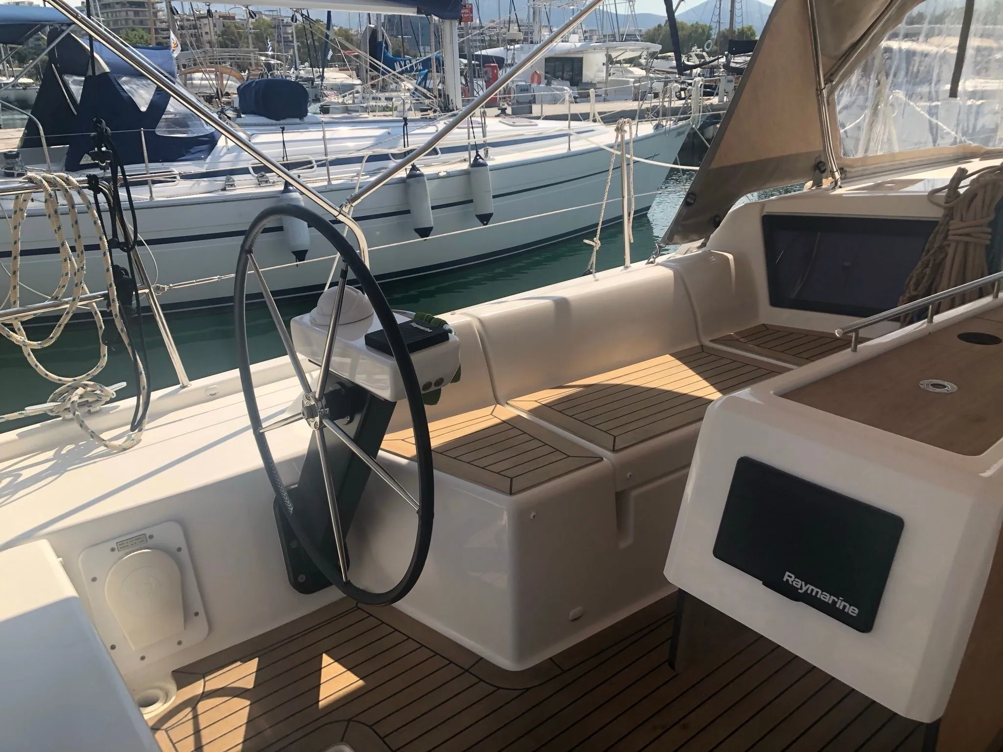 Electra Charterboot - 5