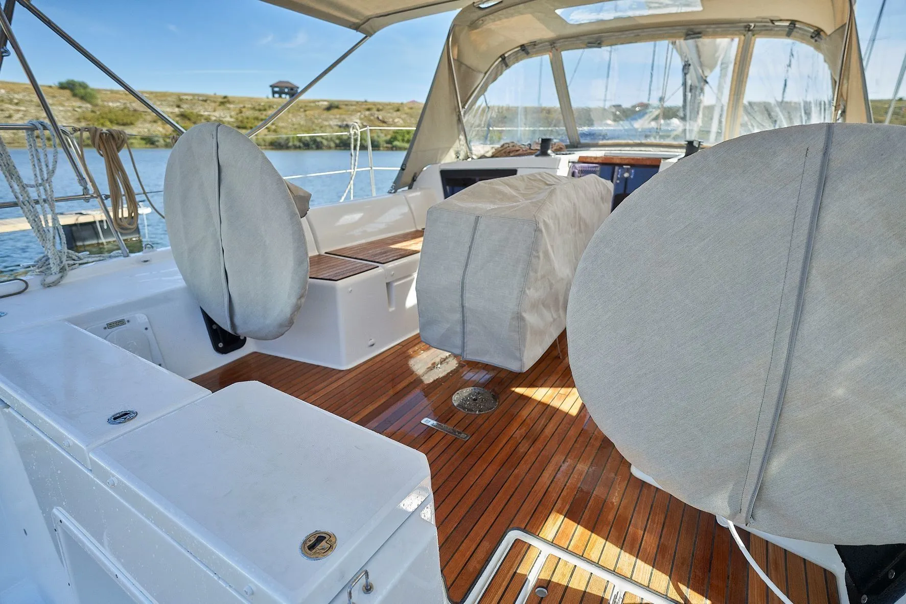 No Name Charter Boat