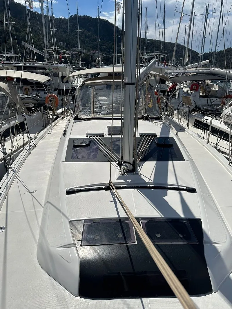 Fethiye Kiralık Dufour 390 11.94m Yelkenli Yat