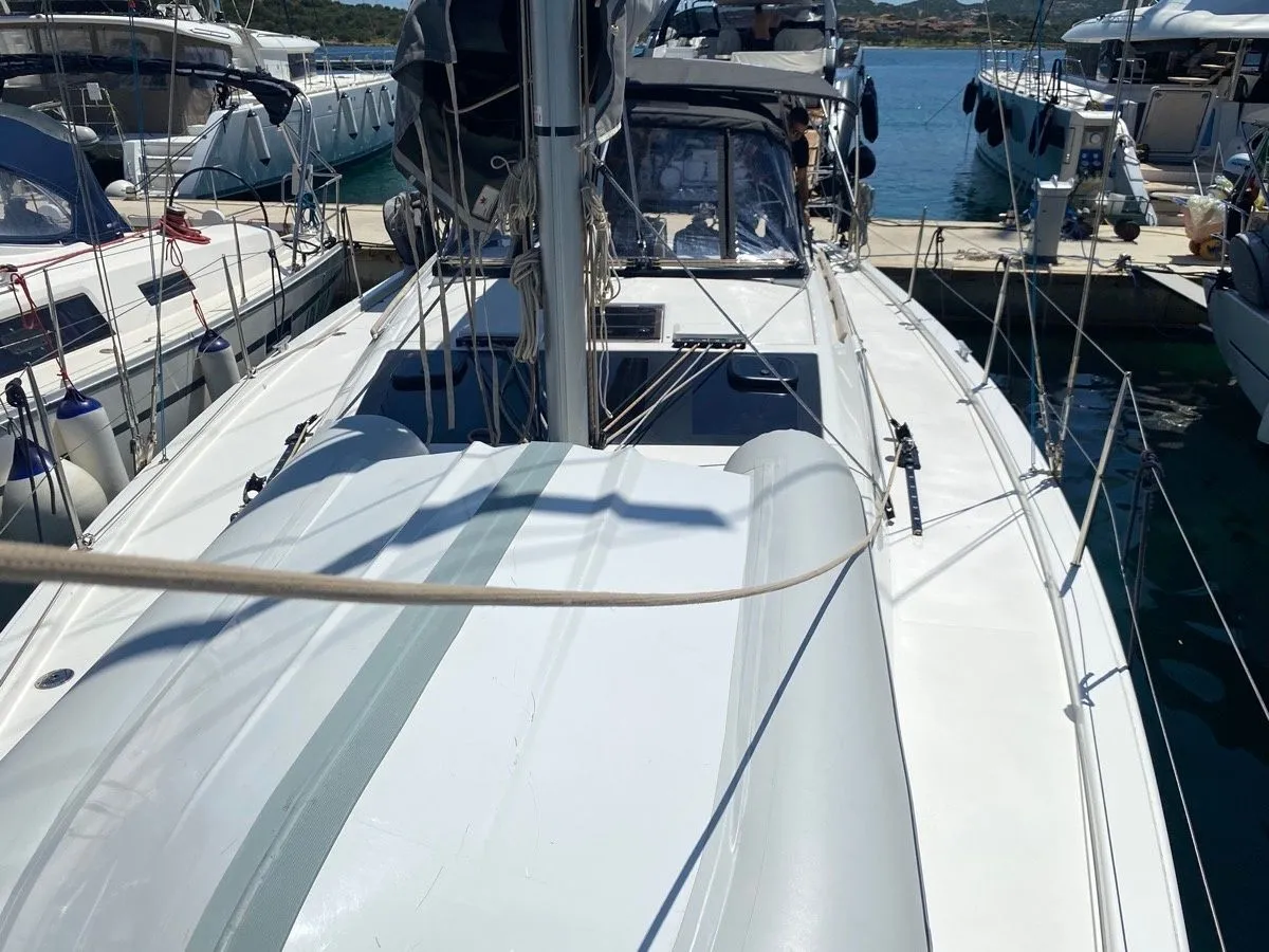 Musica Charter Boat