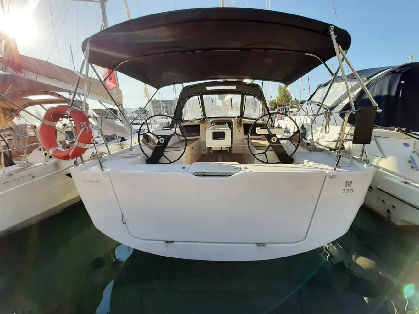 11.93m Palermo Dufour 390 Hire