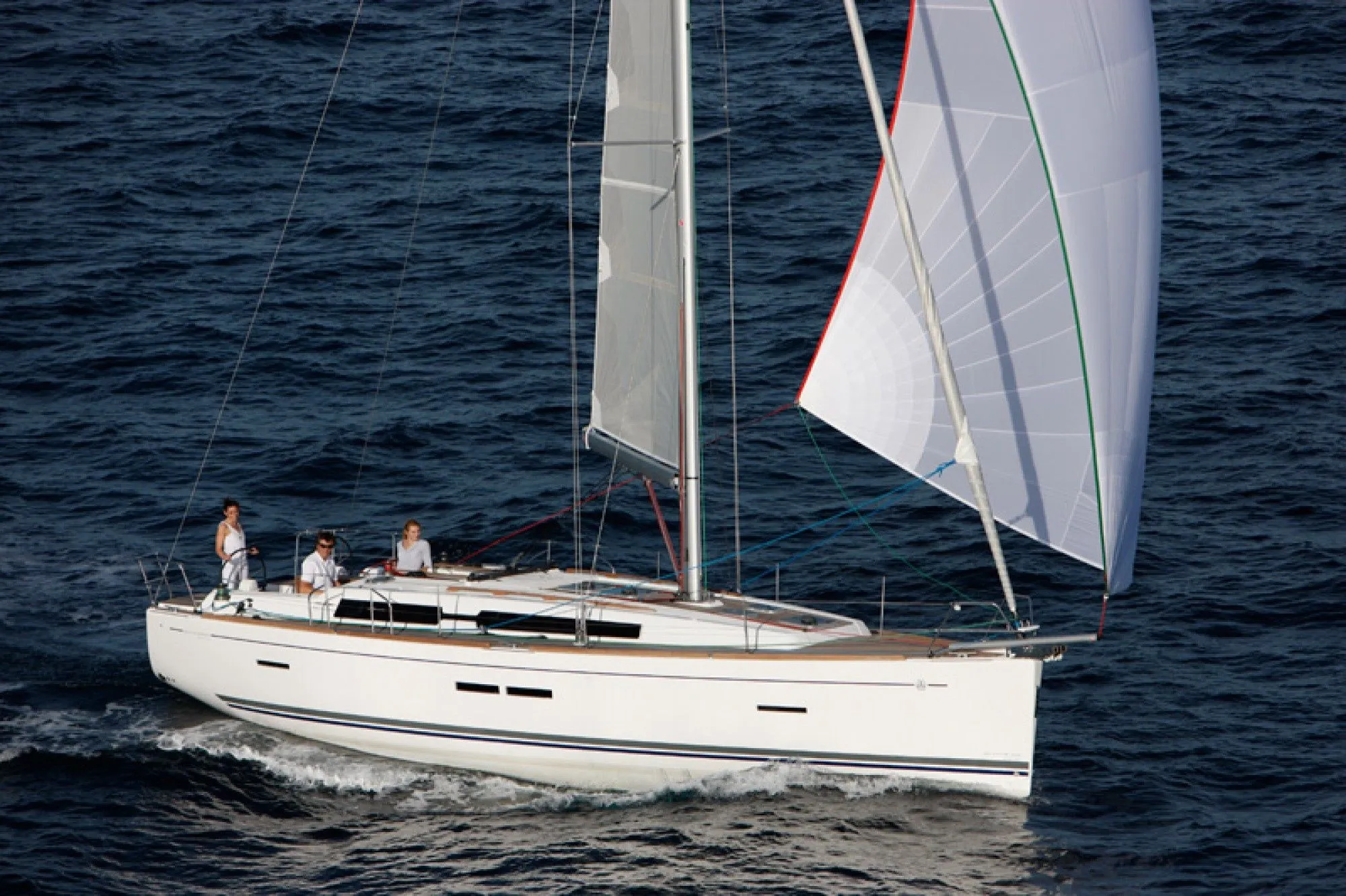 Rent a 12.17m 3 Cabin Sailing Yacht in Toulon
