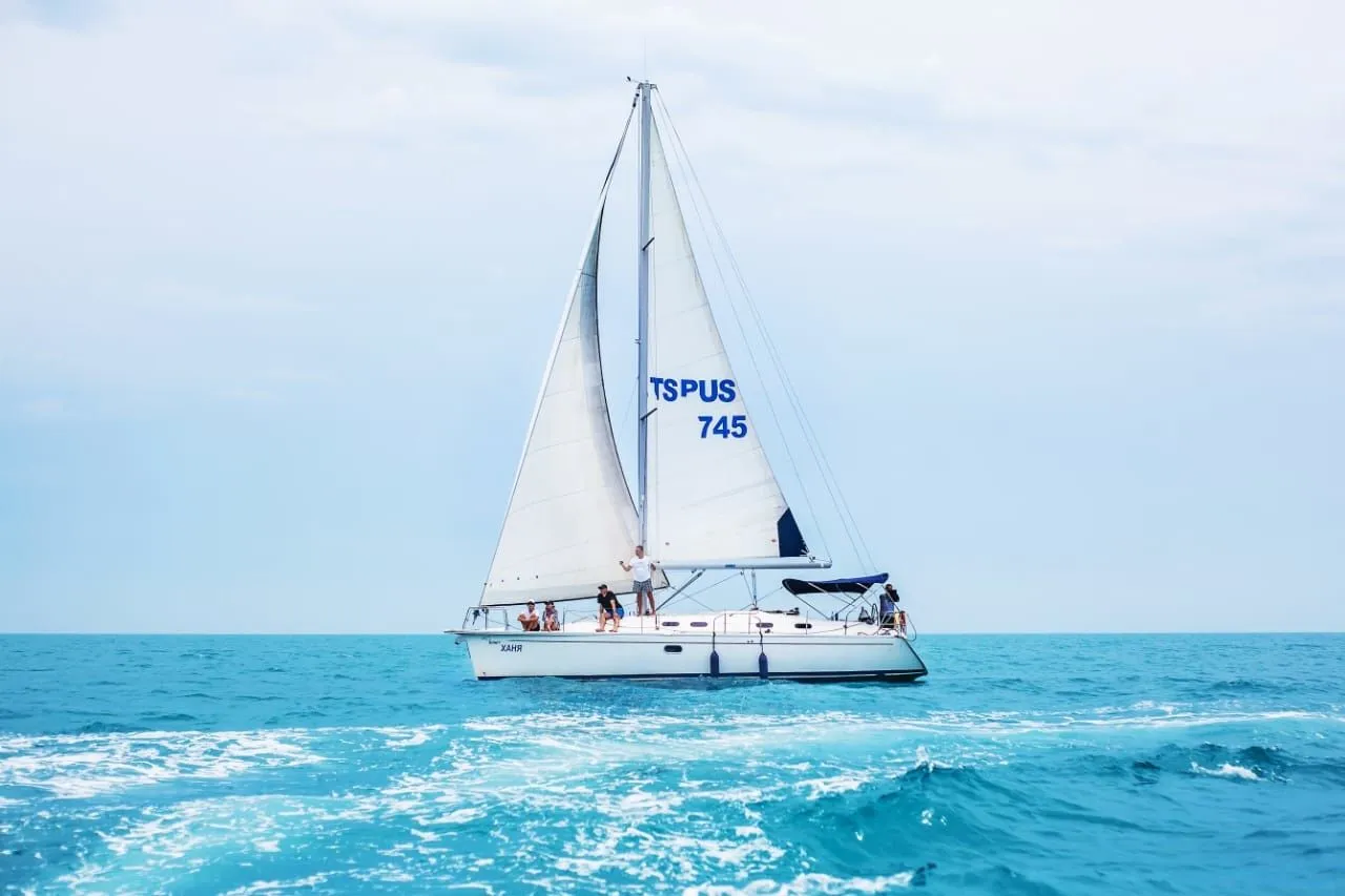 Charter a 12.45m Boat in Adler