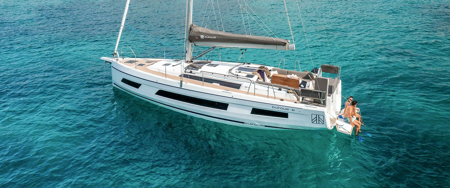 Nesoi Charter Boat - 1