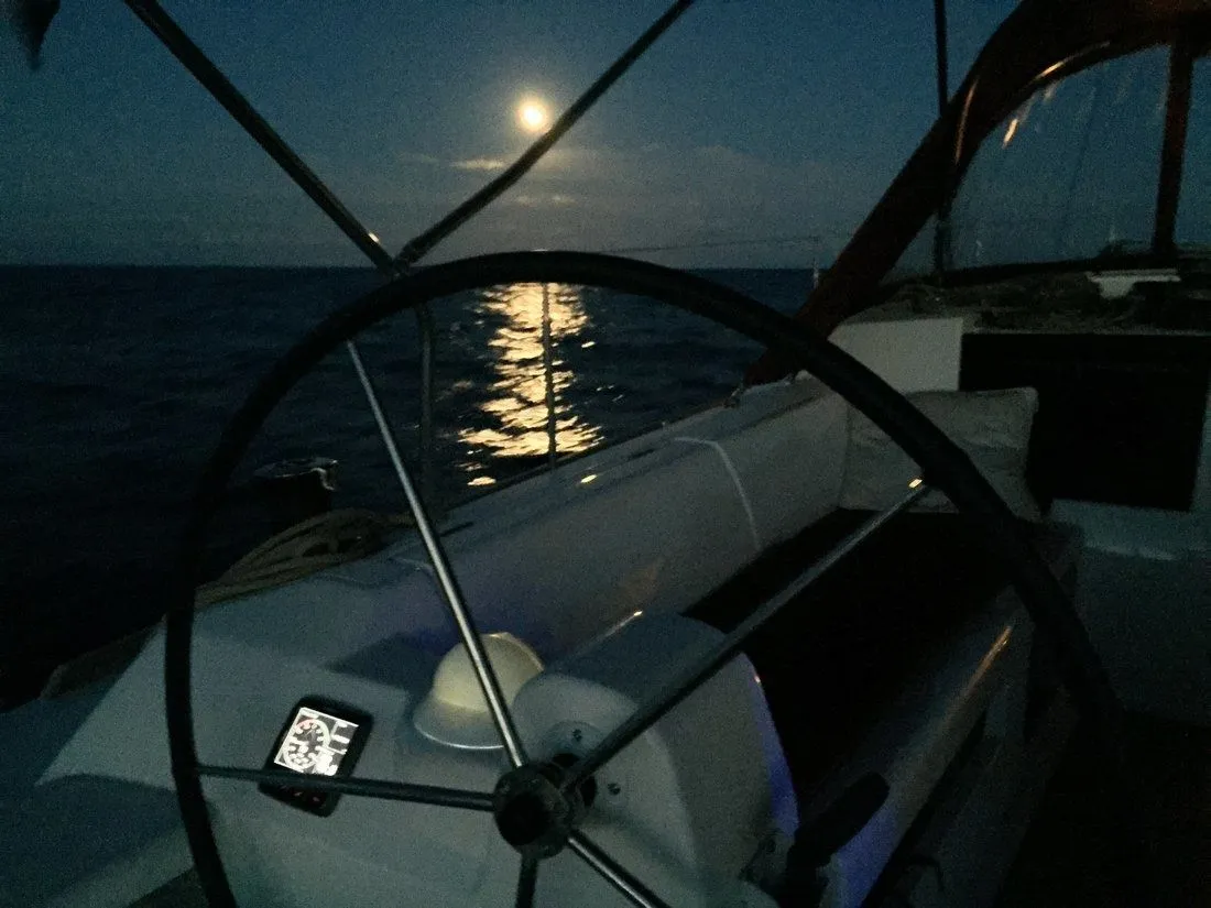 Charter a 12.7m Dufour 412 in Sivota
