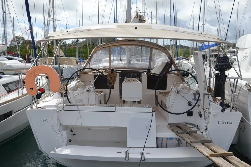 Barbuda Kiralık Teknesi - 1