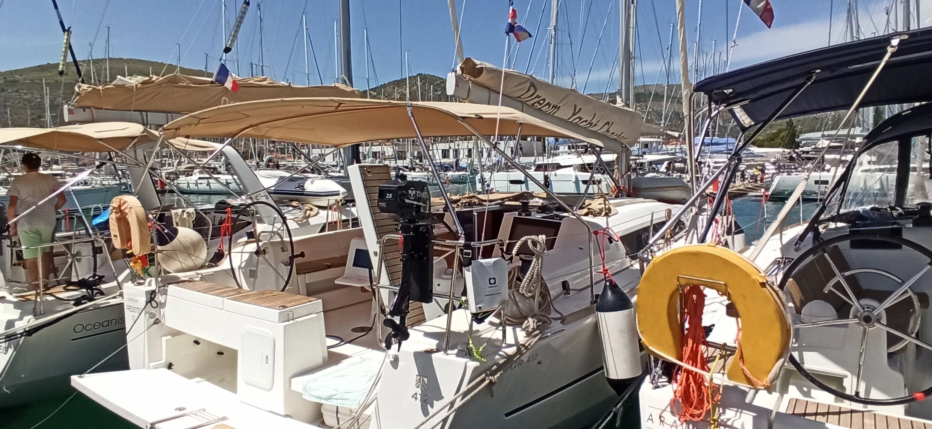 Fredoteo Charter Boat