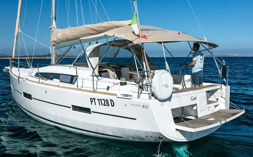 Tekne - Porto Rotondo 12.7m Kiralık Dufour 412