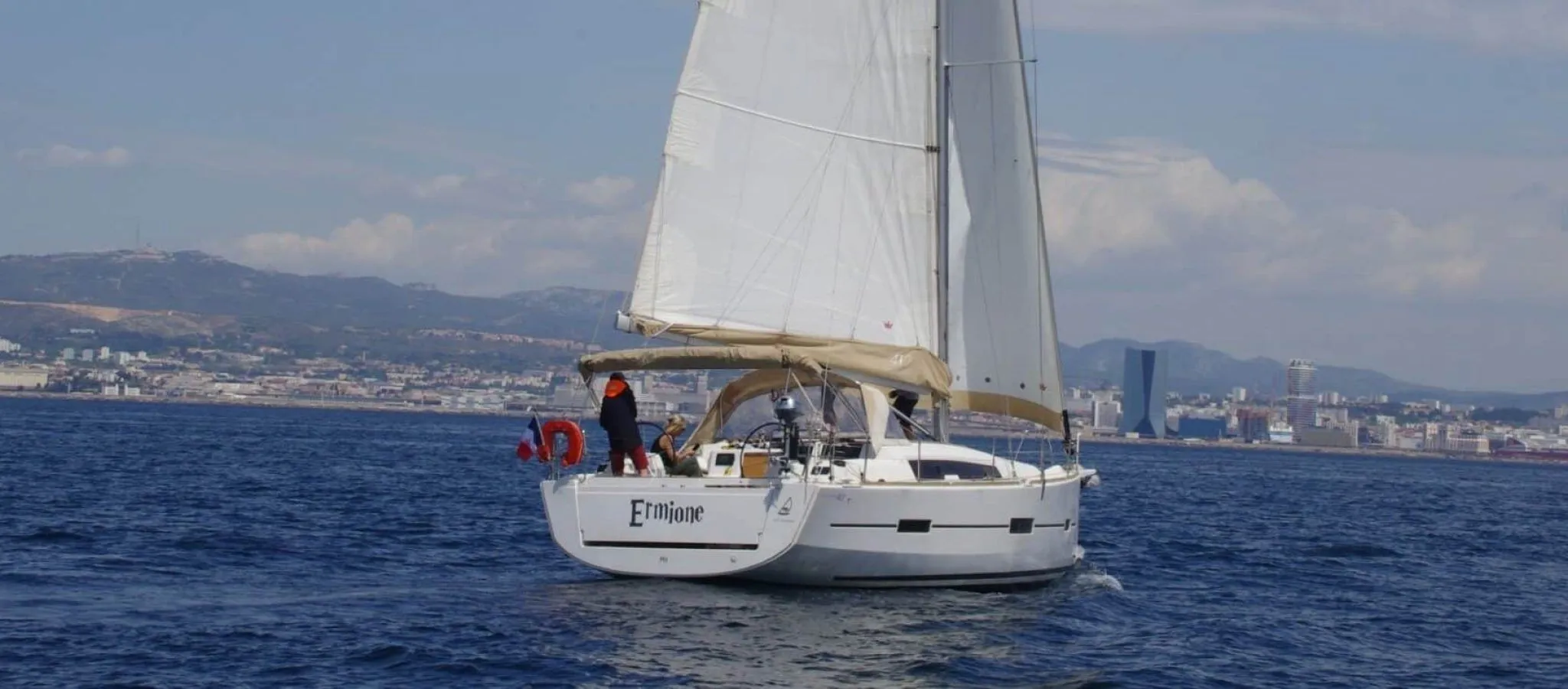 Boot - Explore La Rochelle on a 12m Rental Boat