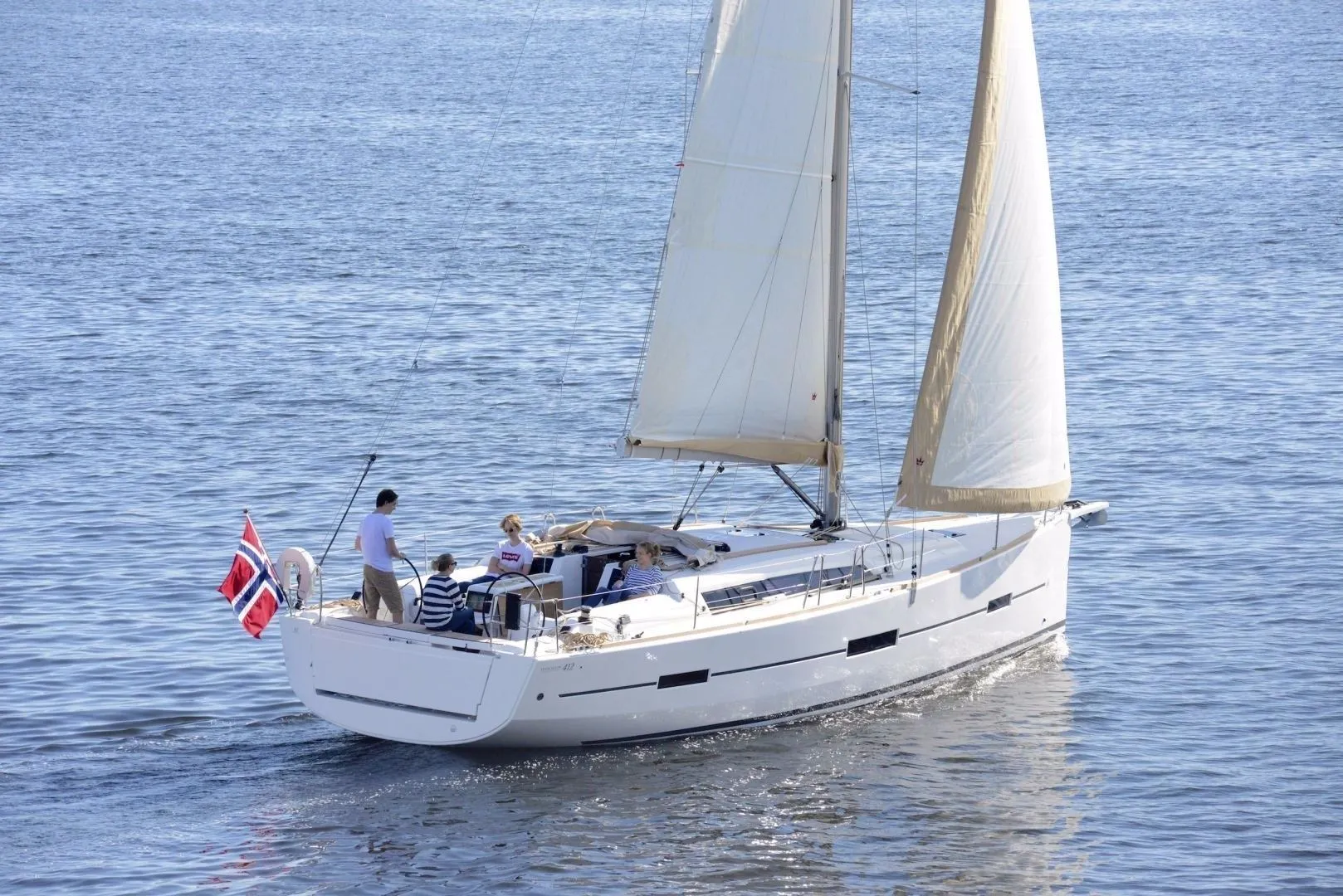 Reload Charter Boat
