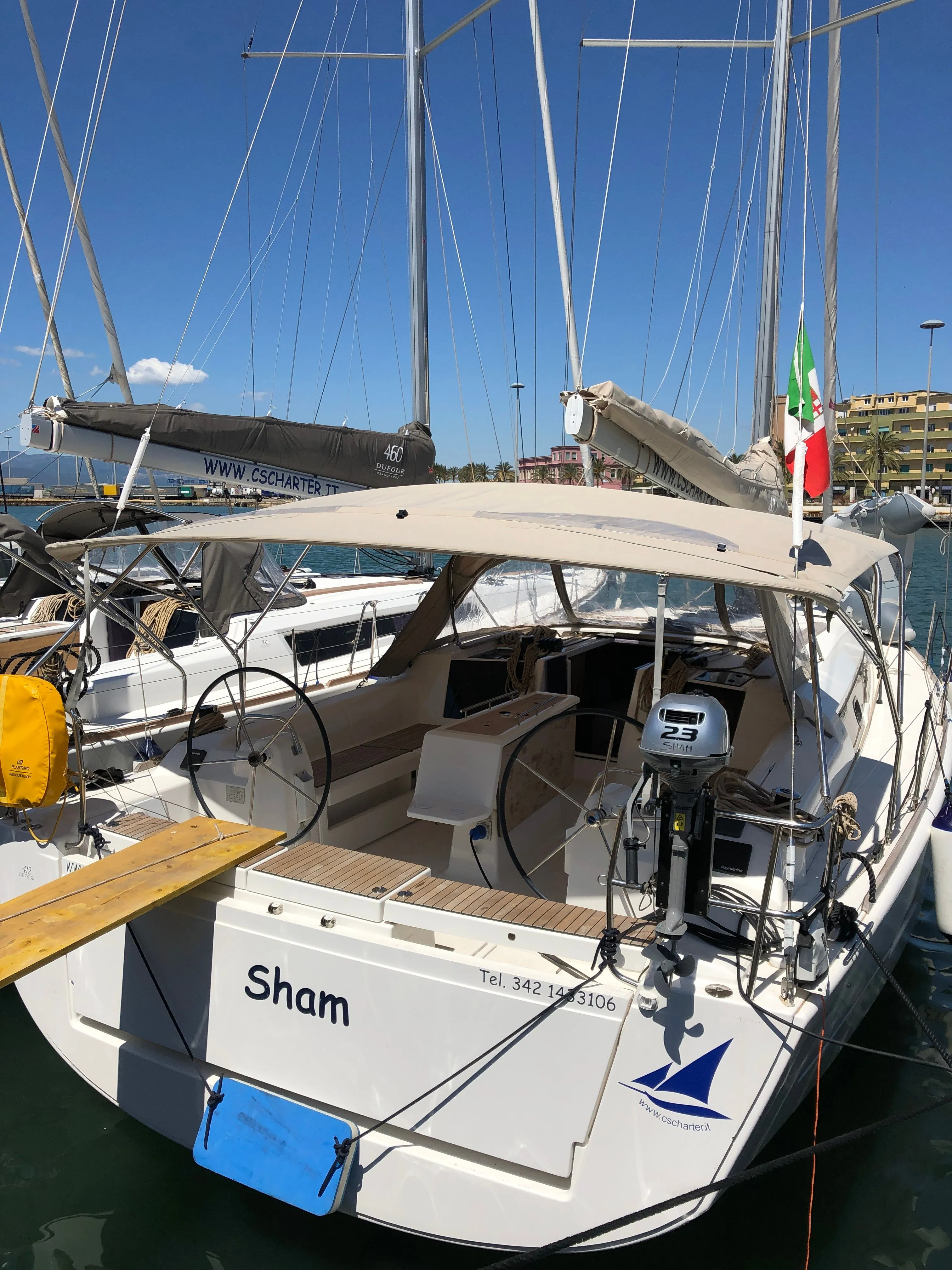 Charter a 12.7m Dufour 412 Sailing Yacht in Cagliari