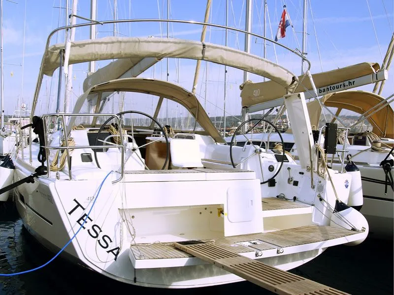 Boot - Explore Rogoznica on a 12.7m Dufour 412 Sailing Yacht Rental