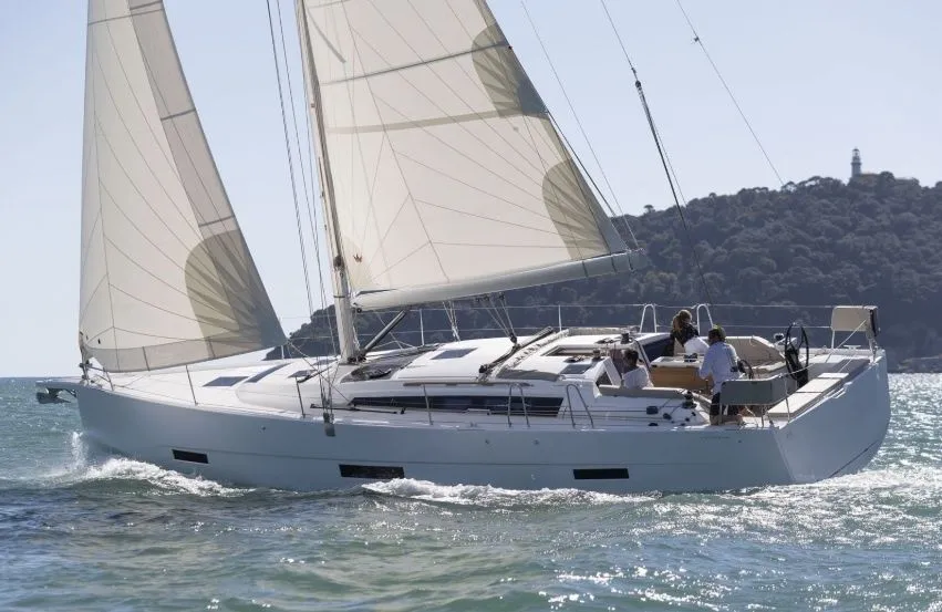 Charter a 13.24m Sailing Yacht in Marseille