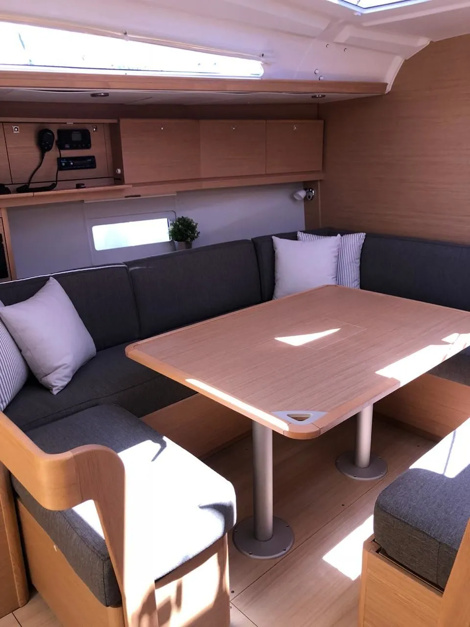 Чартер Echo 1 - 5