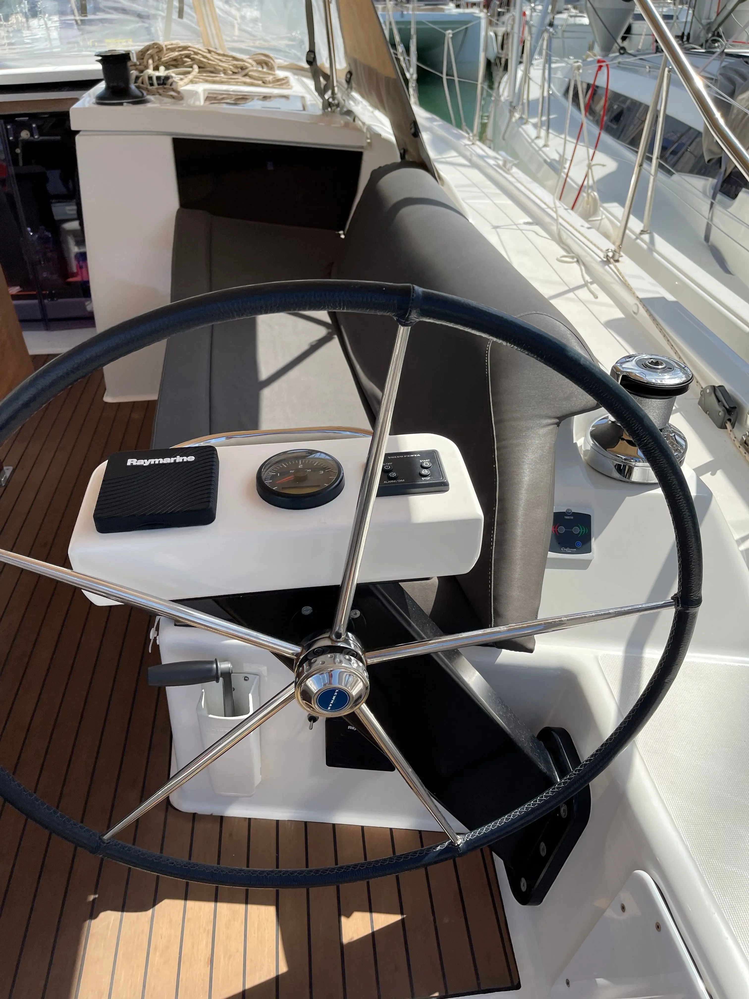 Чартер Helviro - 4