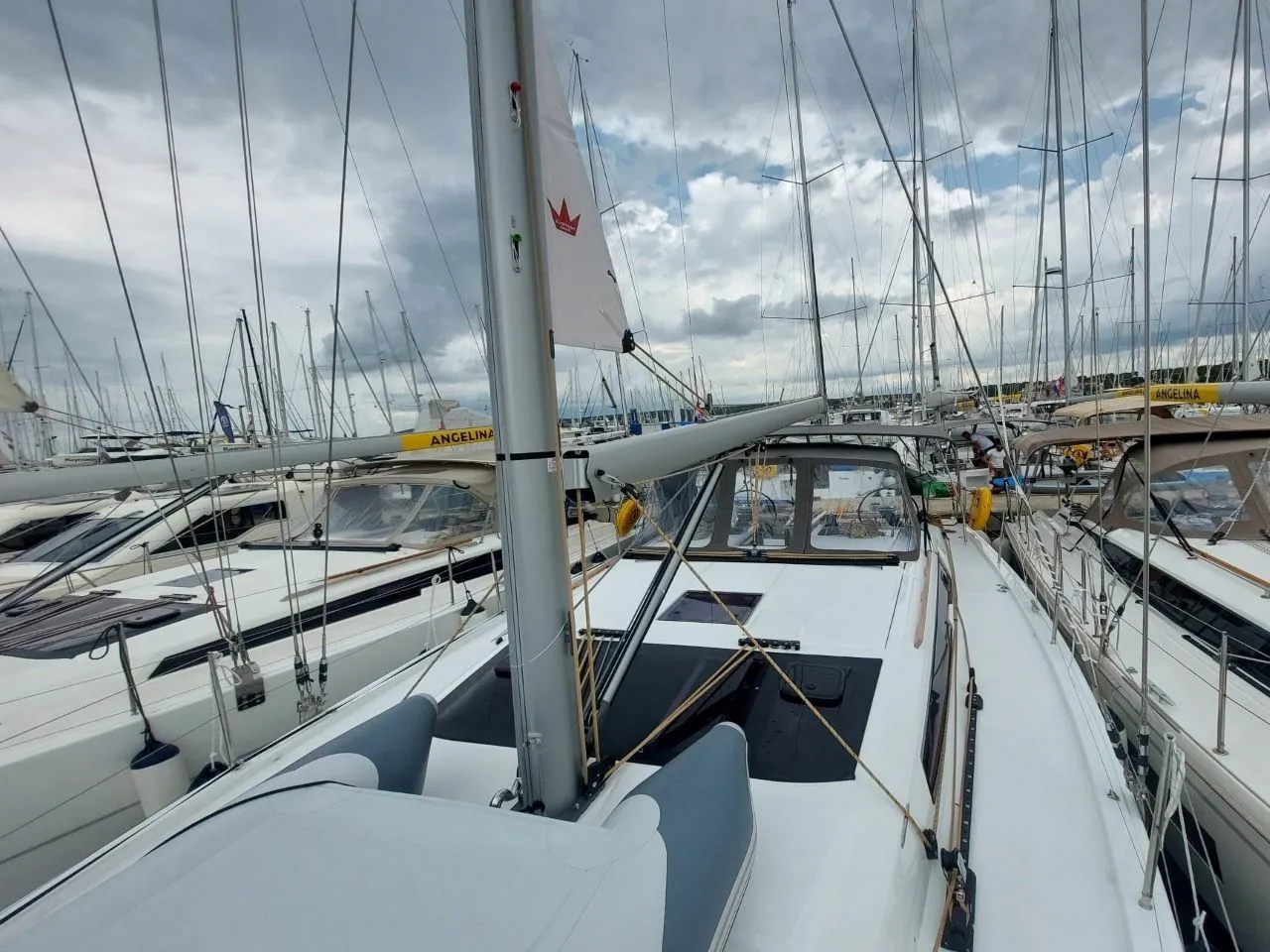 Karla Charterboot - 4