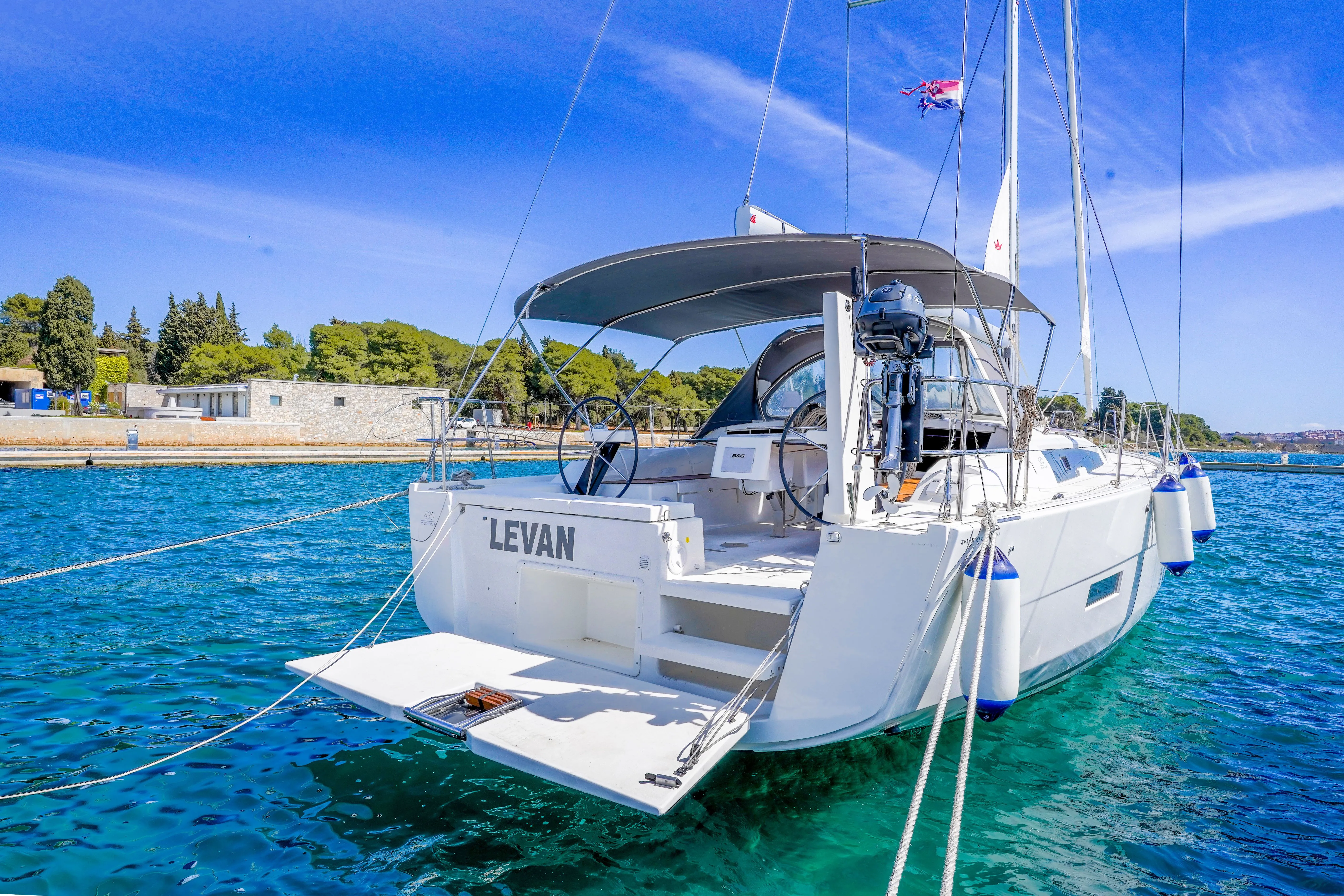 Levan Kiralık Teknesi - 4
