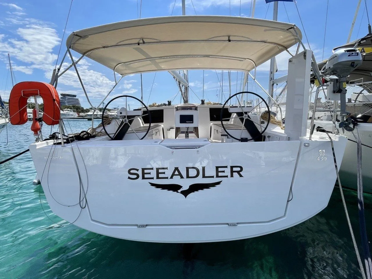 Boot - 13.24m Vodice Dufour 430 Sailing Yacht Hire