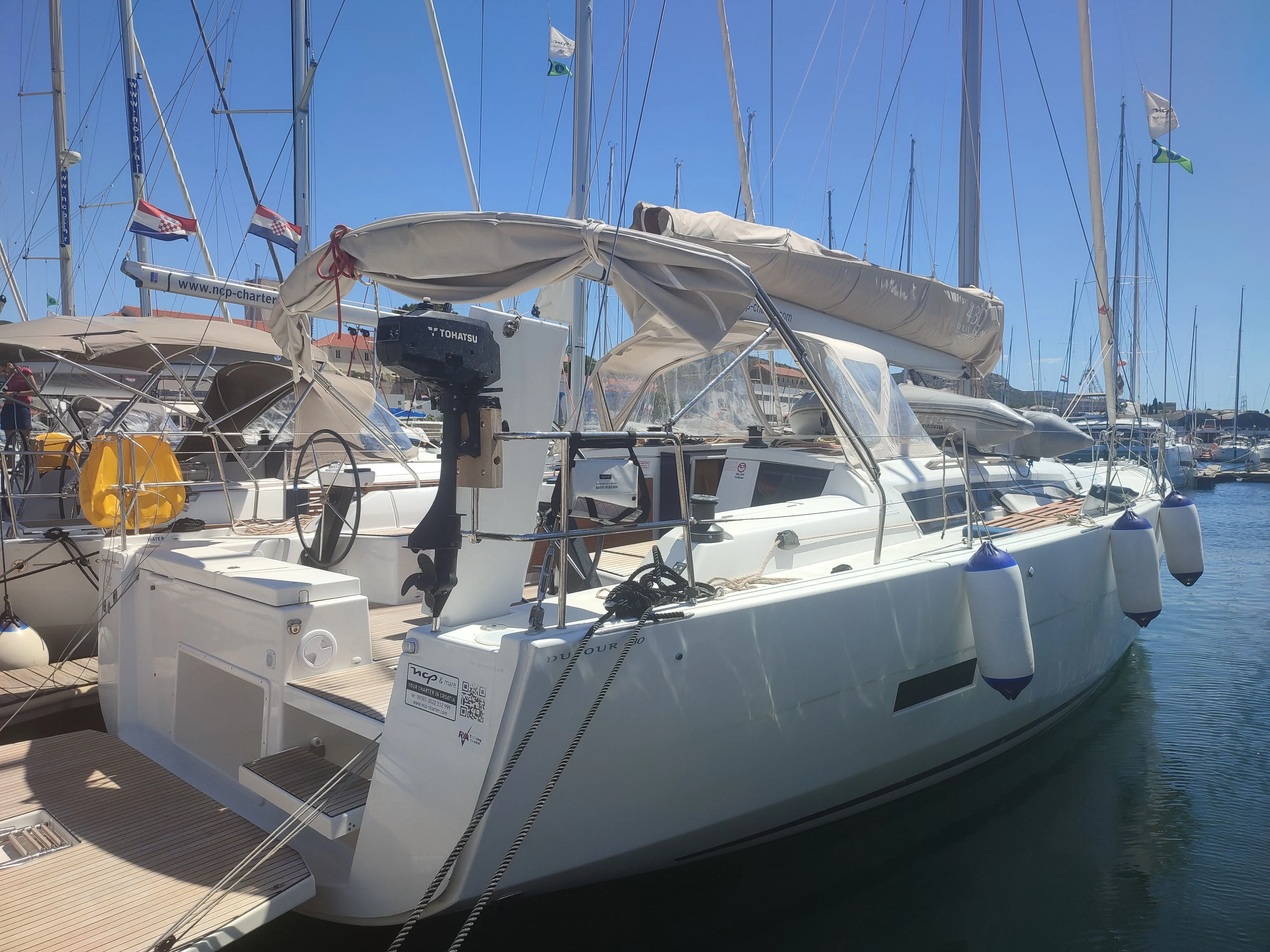 Sweetest taboo Charterboot - 3