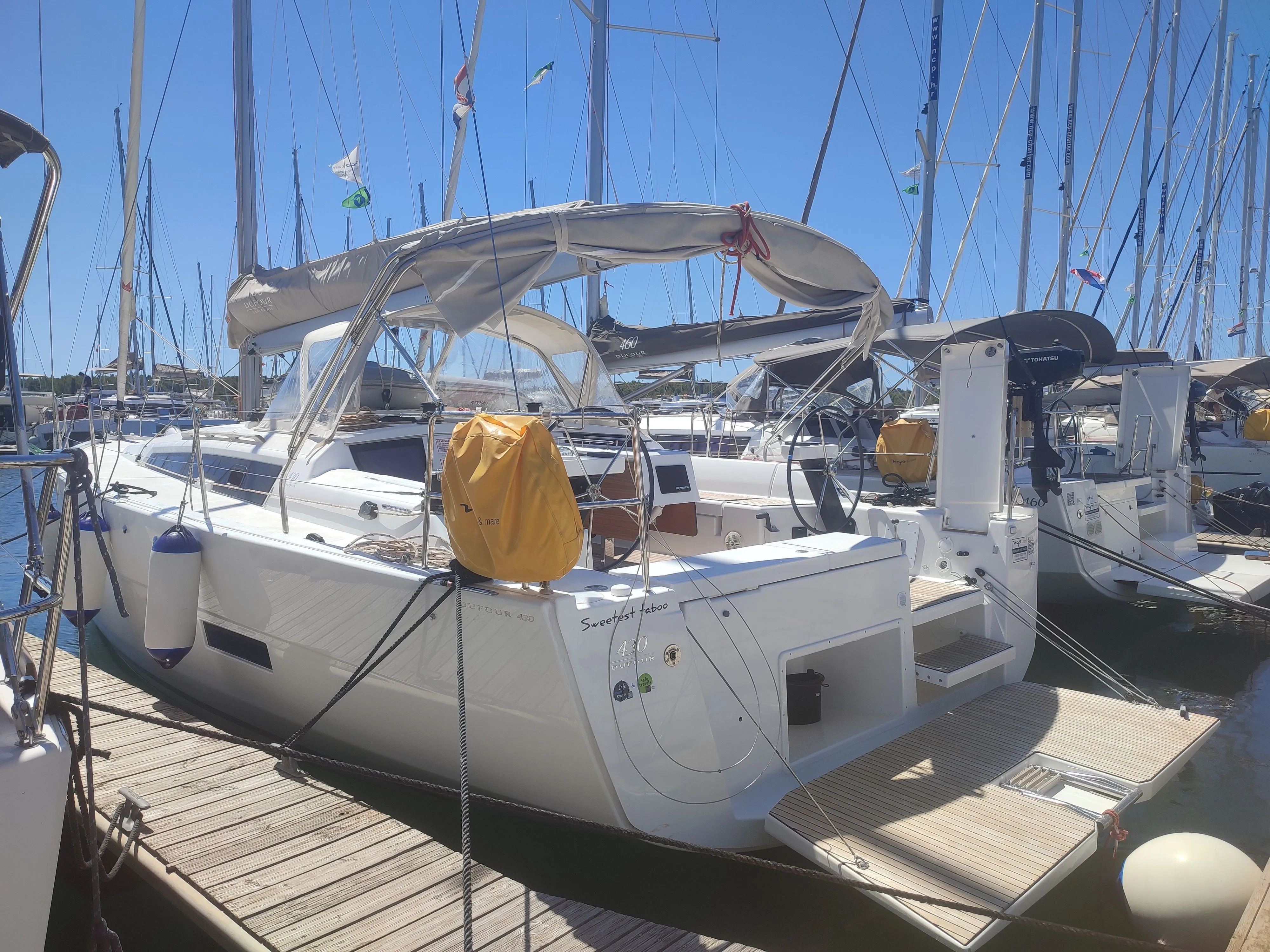 Sweetest taboo Charterboot - 5