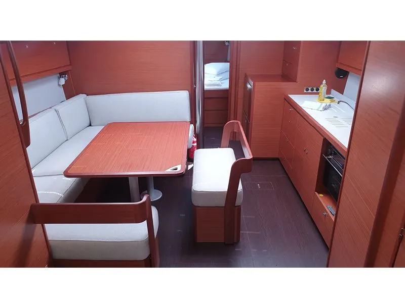 Vivo Charterboot - 5