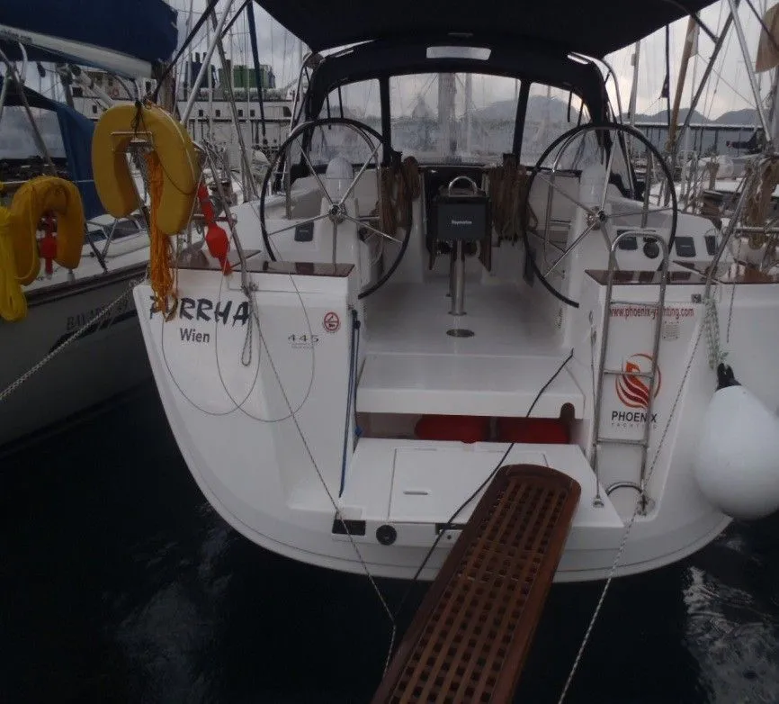 Чартер Pyrrha - 4