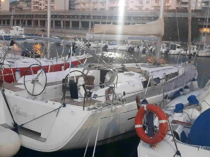 VelaVia Kiralık Teknesi