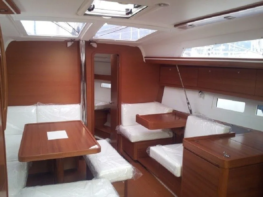 VelaVia Kiralık Teknesi - 5