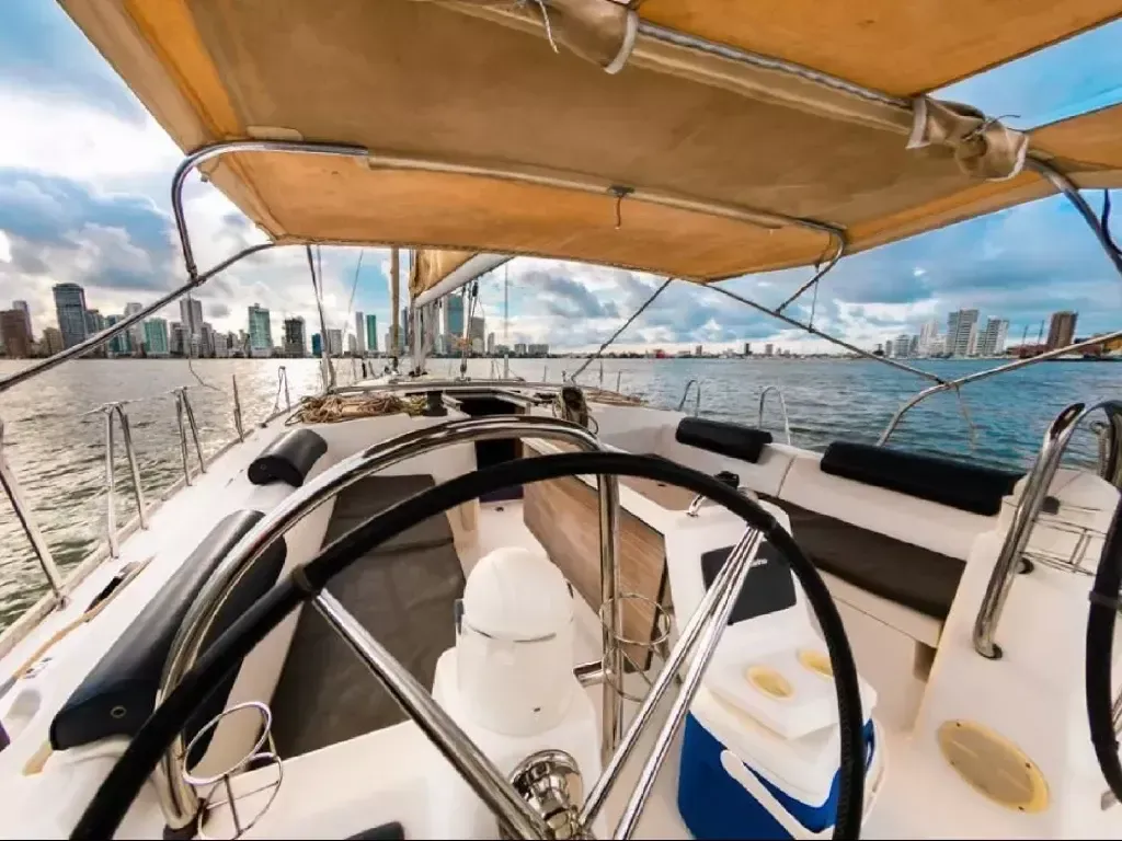 Rush Slowly Charter Boat