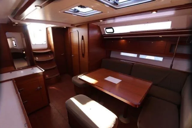 Manon Lescaut Charterboot - 5