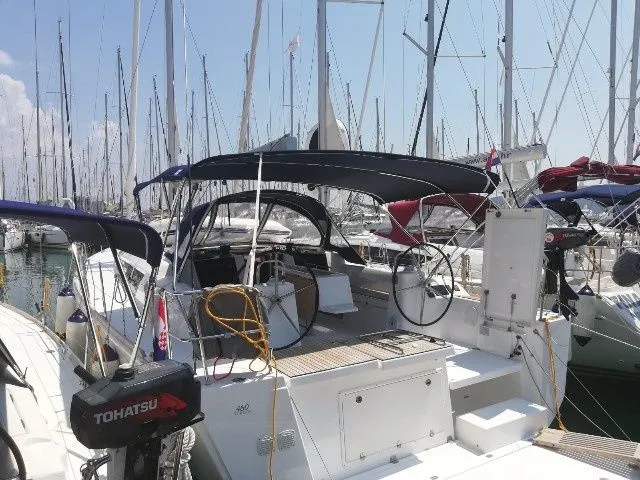 Rent a 14.15m Sailing Yacht Dufour 460 GL in Medulin