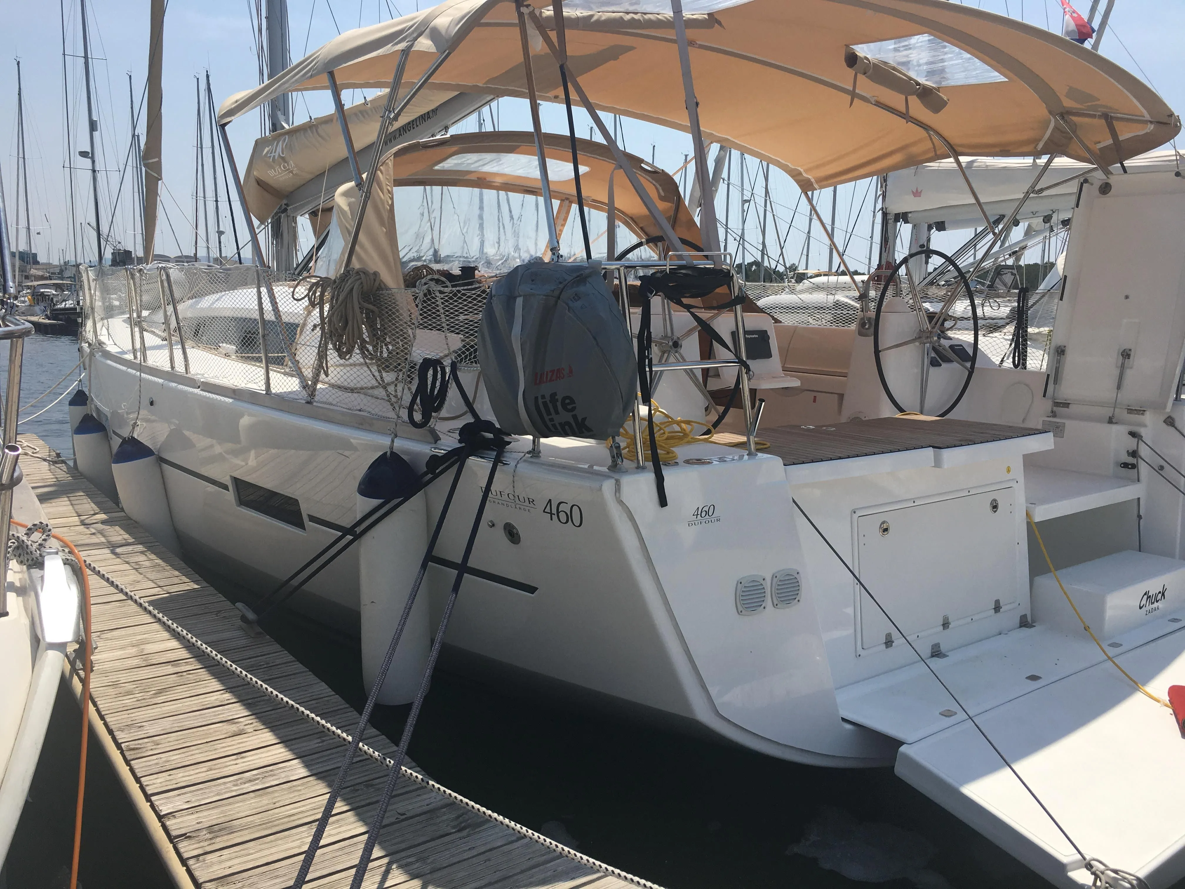 Boot - Explore Šibenik on a 14.15m Rental Sailing Yacht Dufour 460 GL