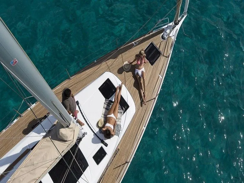 Dodo Charter Boat