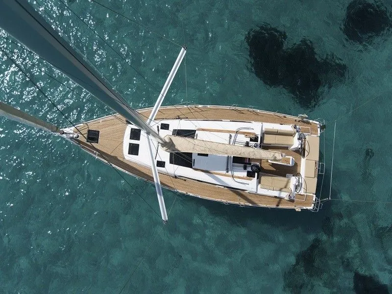 Rent a 14.15m Dufour 460 GL Sailing Yacht in Toulon