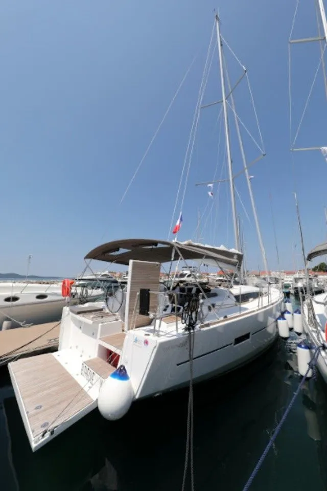 Eltheole 2 Charterboot - 4