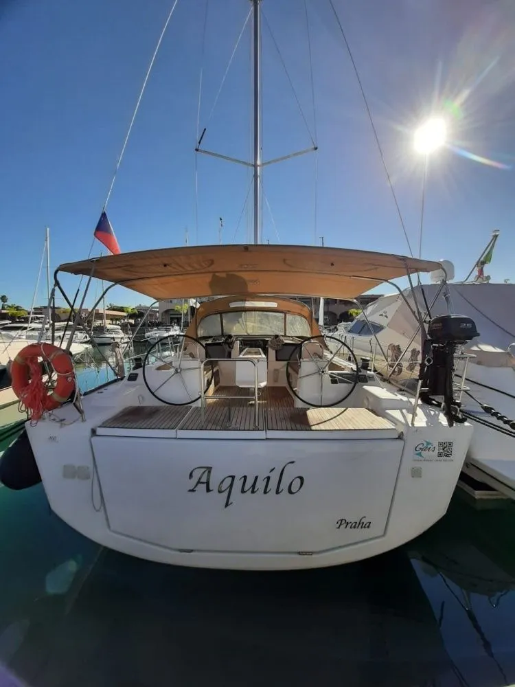 Чартер Aquilo - 3