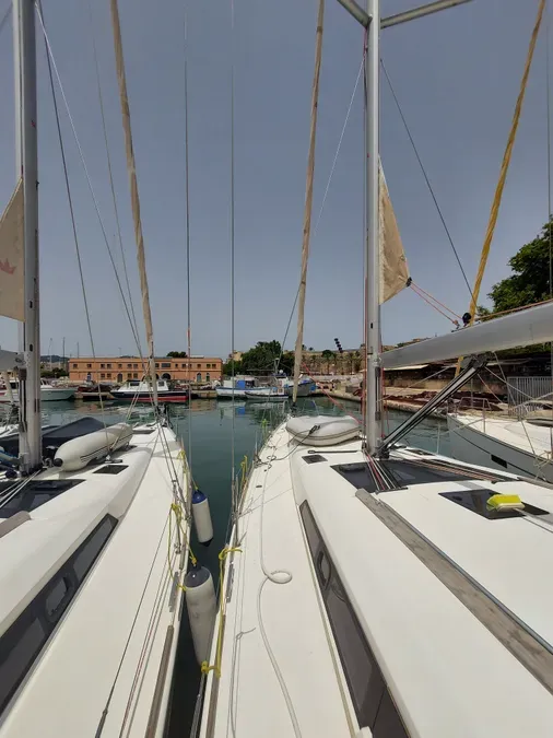 Marta Charter Boat