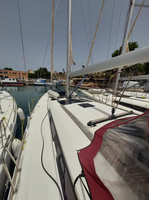 Rent a 14.15m 4 Cabin Sailing Yacht in Las Palmas de Gran Canaria