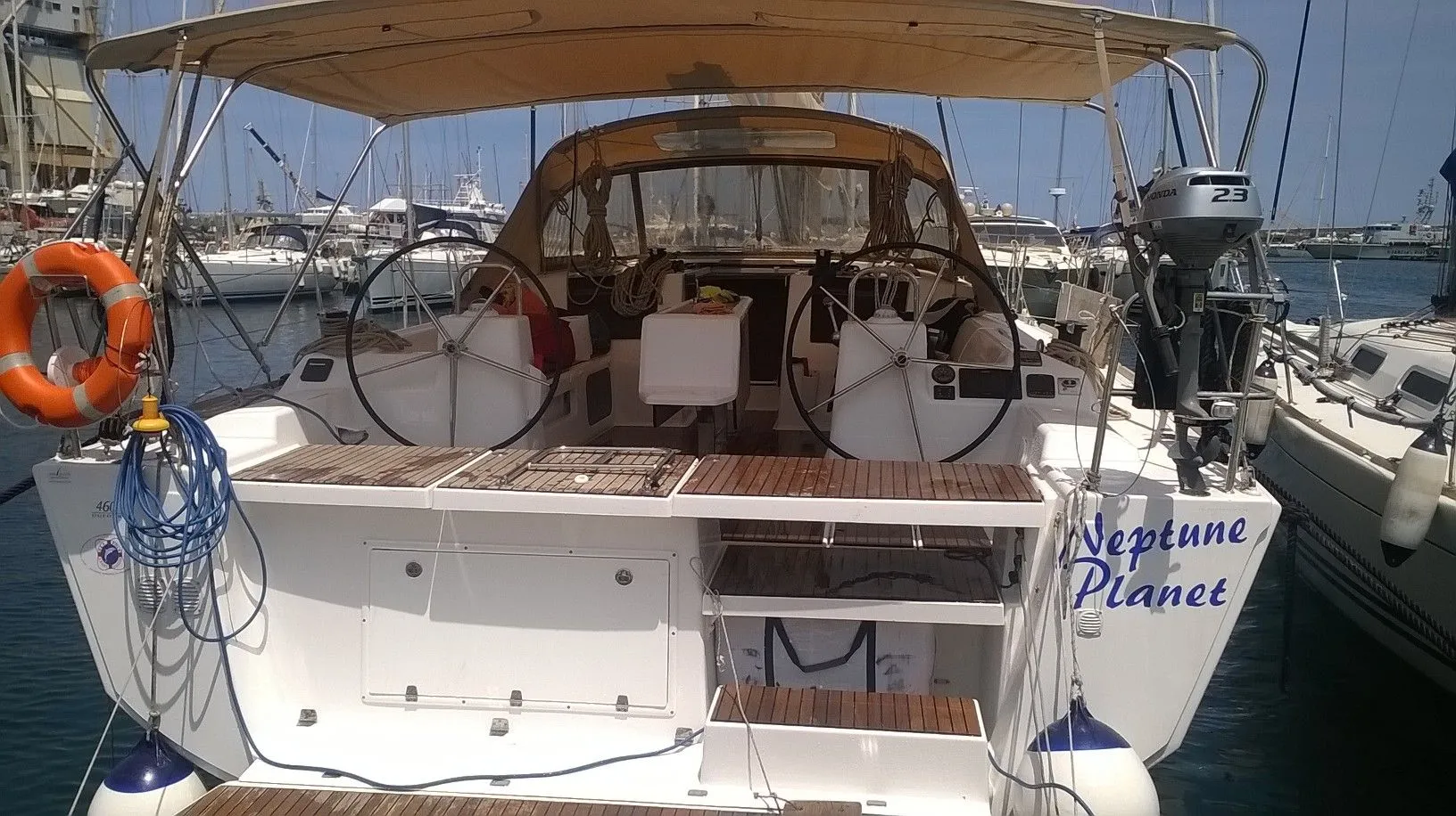 Neptune Planet Charterboot - 4