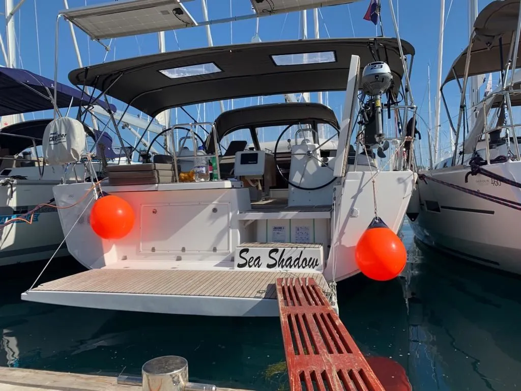 Sea Shadow Mietboot - 3