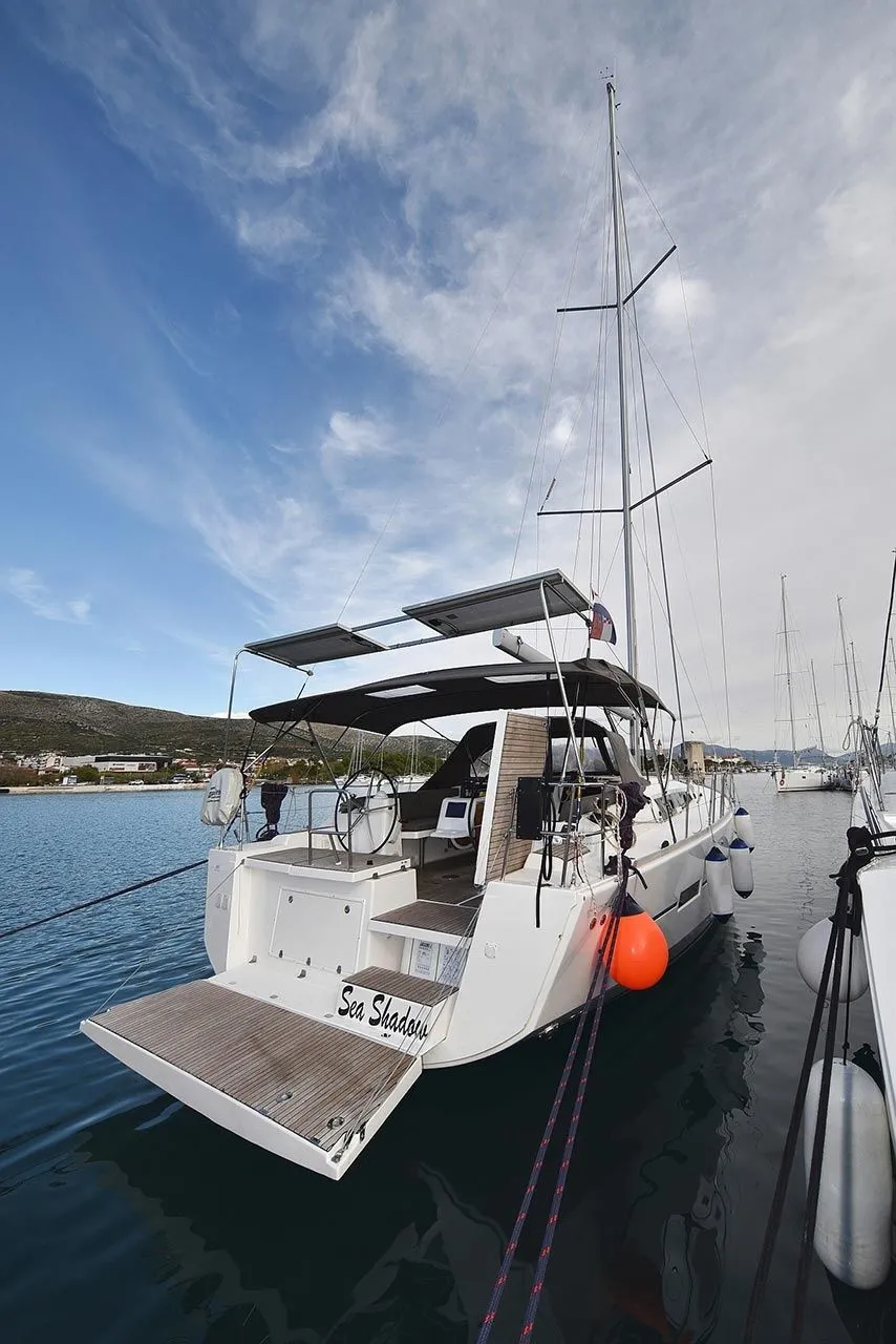 Sea Shadow Mietboot - 5