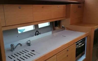 Divina Kiralık Teknesi